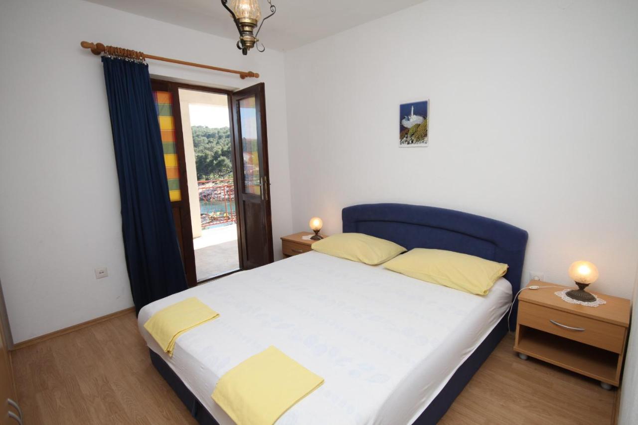 Apartments By The Sea Basina, Hvar - 8749 Vrbanj Екстериор снимка